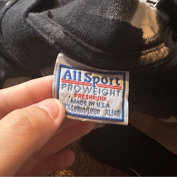 VTG | THE BEATLES ALL OVER PRINT TEE - Picture 5 of 5